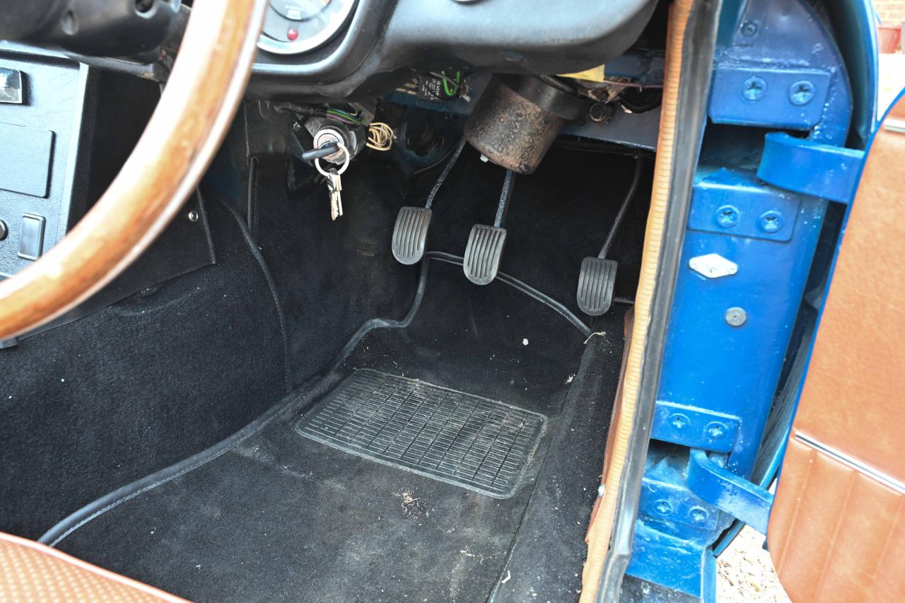 1972 MG B Roadster