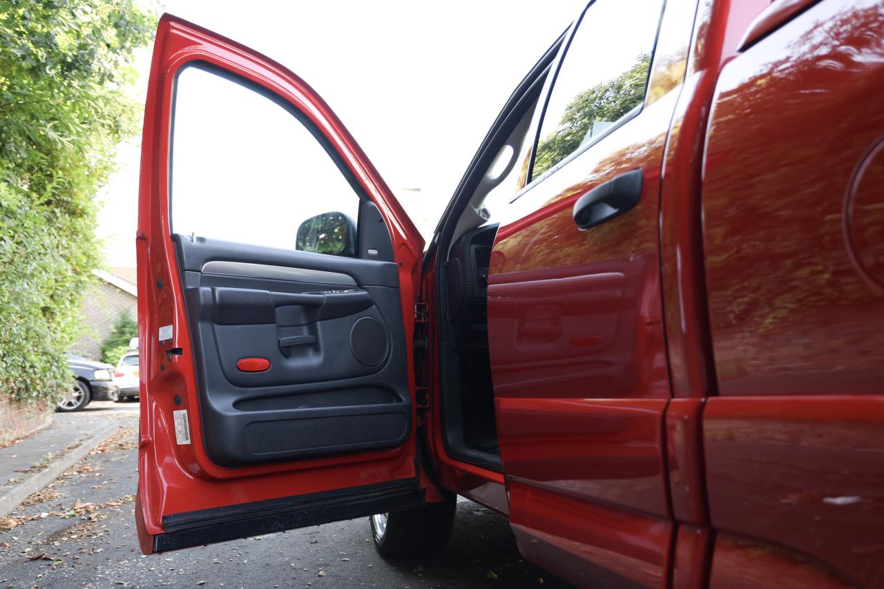 2005 Dodge Ram SRT 10