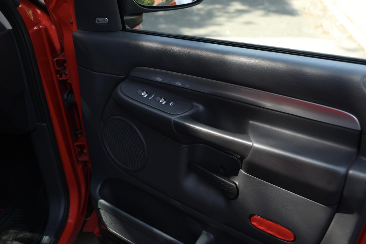 2005 Dodge Ram SRT 10