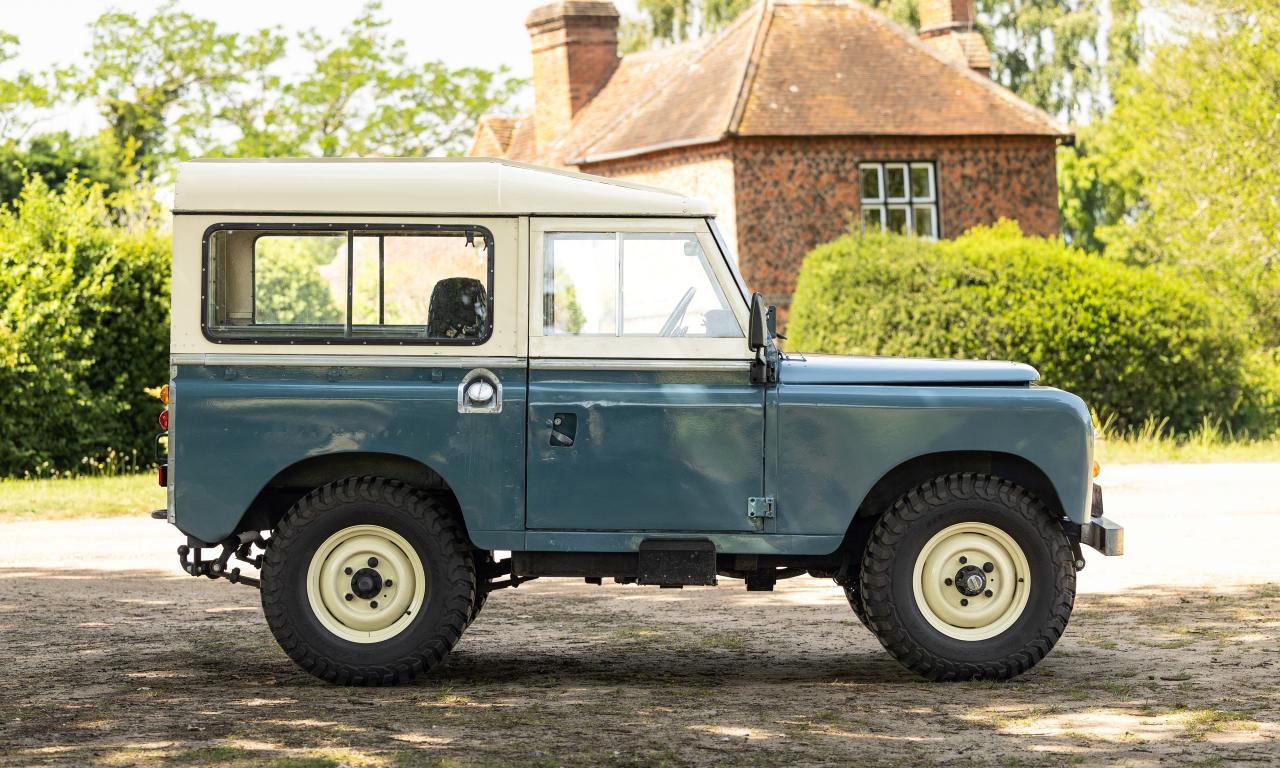 1980 Land Rover Series III 88"