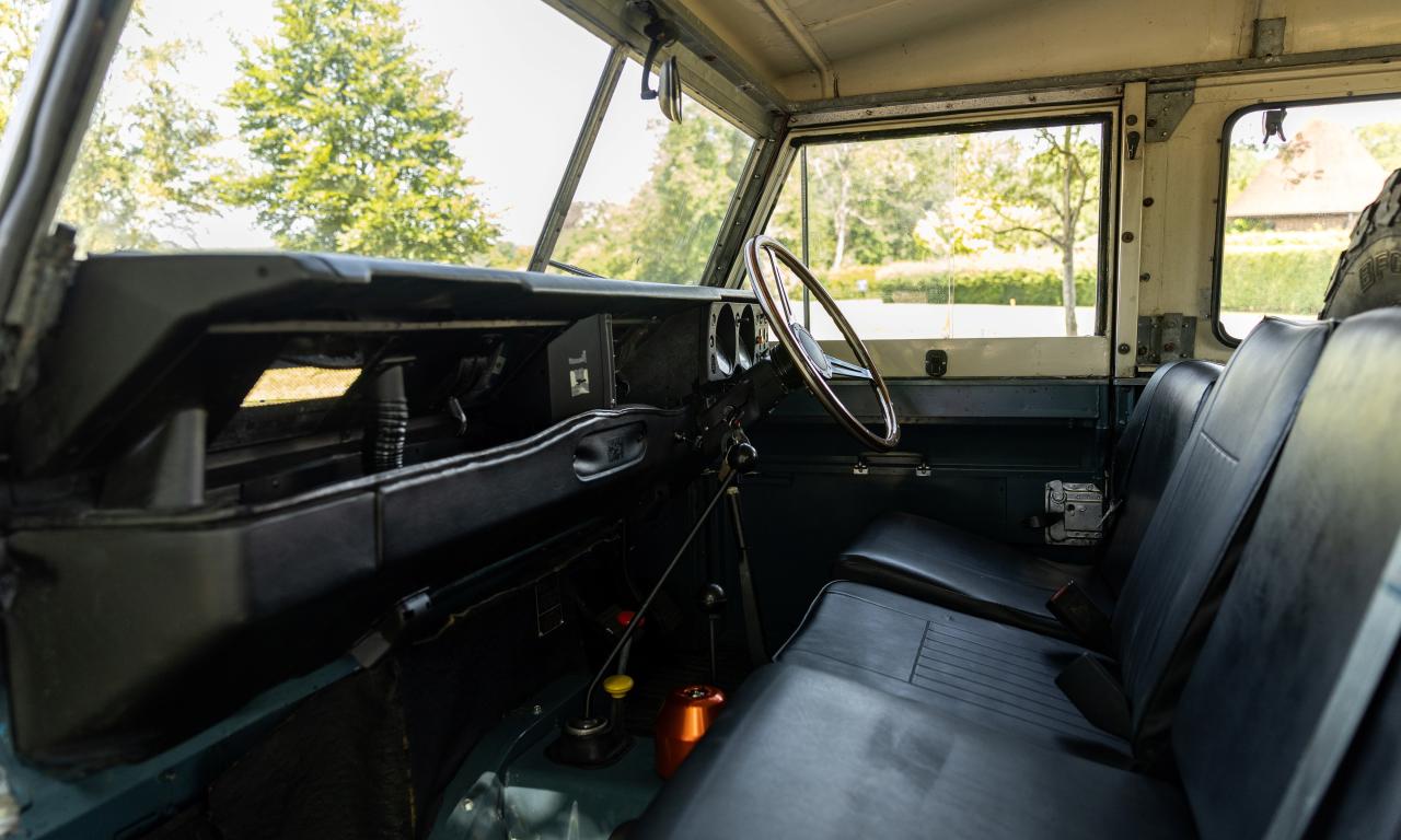 1980 Land Rover Series III 88"