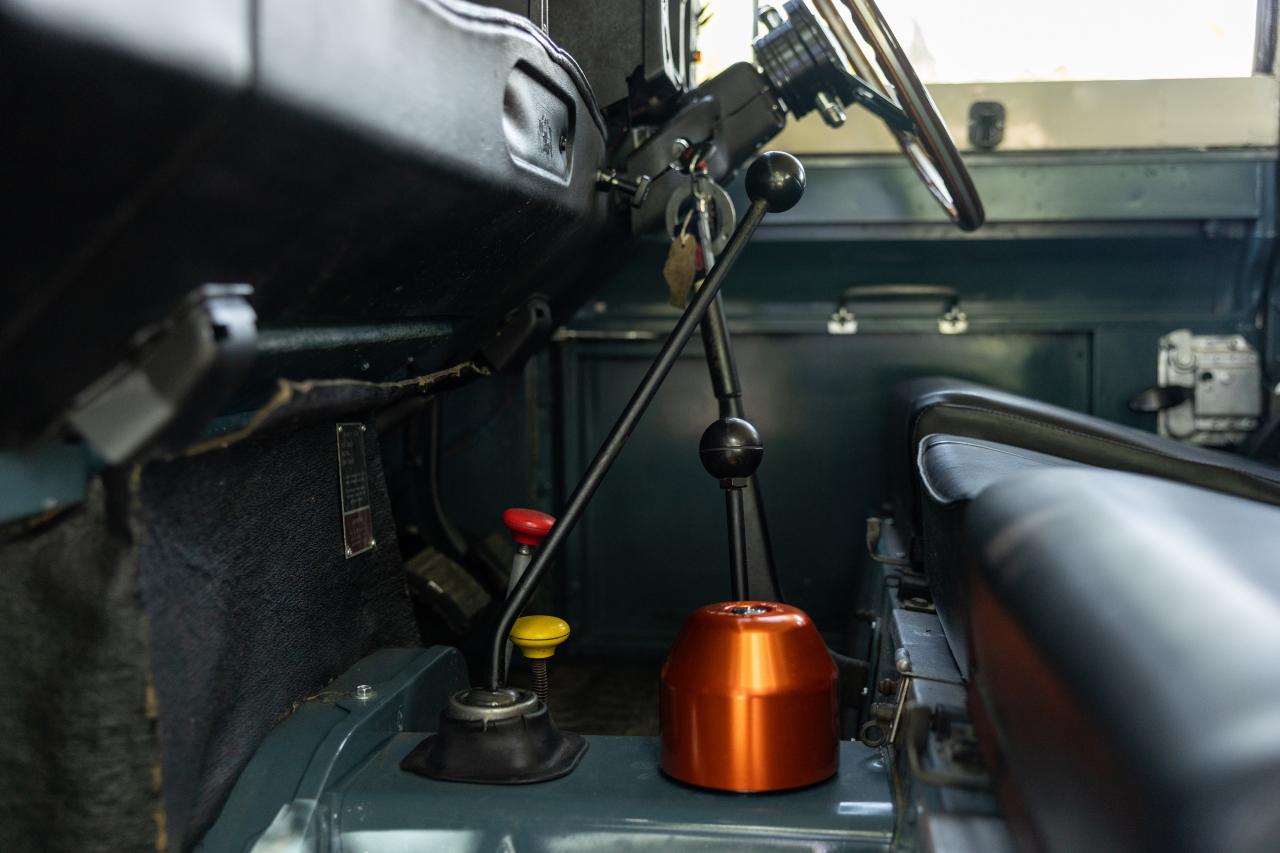 1980 Land Rover Series III 88"