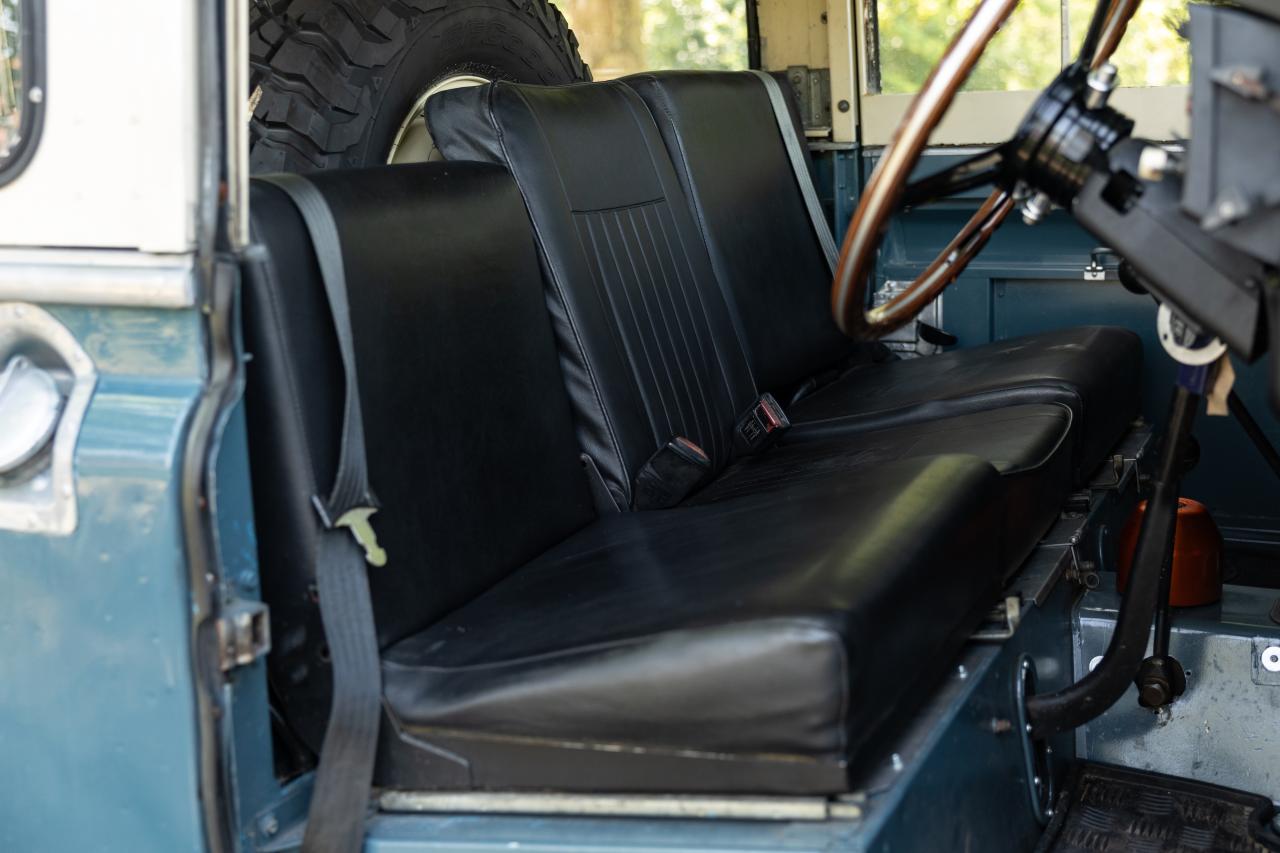 1980 Land Rover Series III 88"