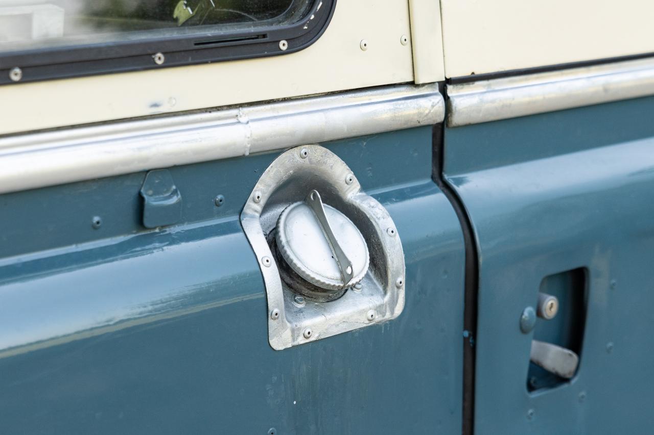 1980 Land Rover Series III 88"