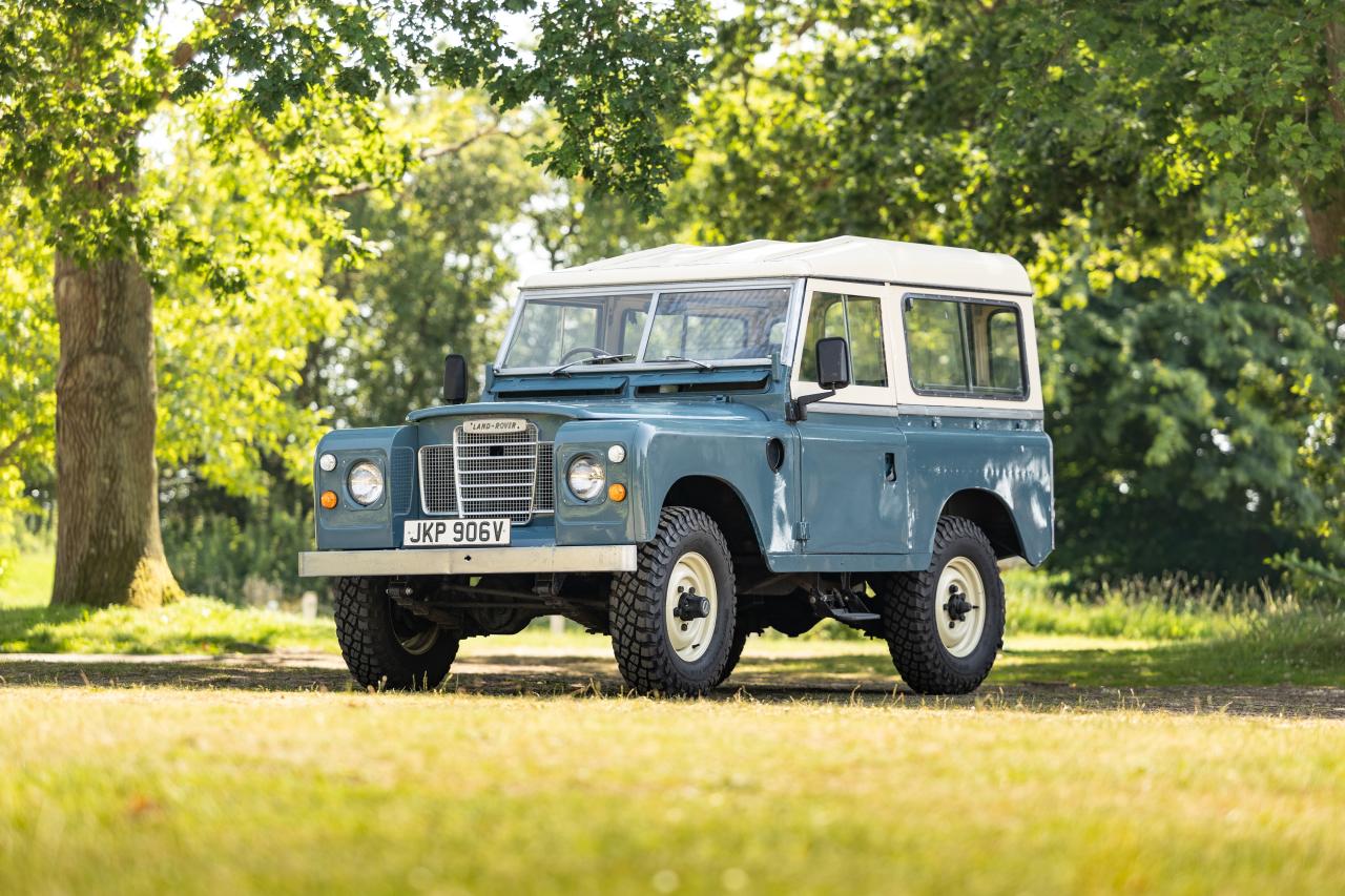 1980 Land Rover Series III 88"