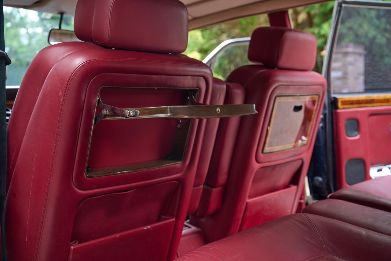 1990 Rolls - Royce Silver Spur 2