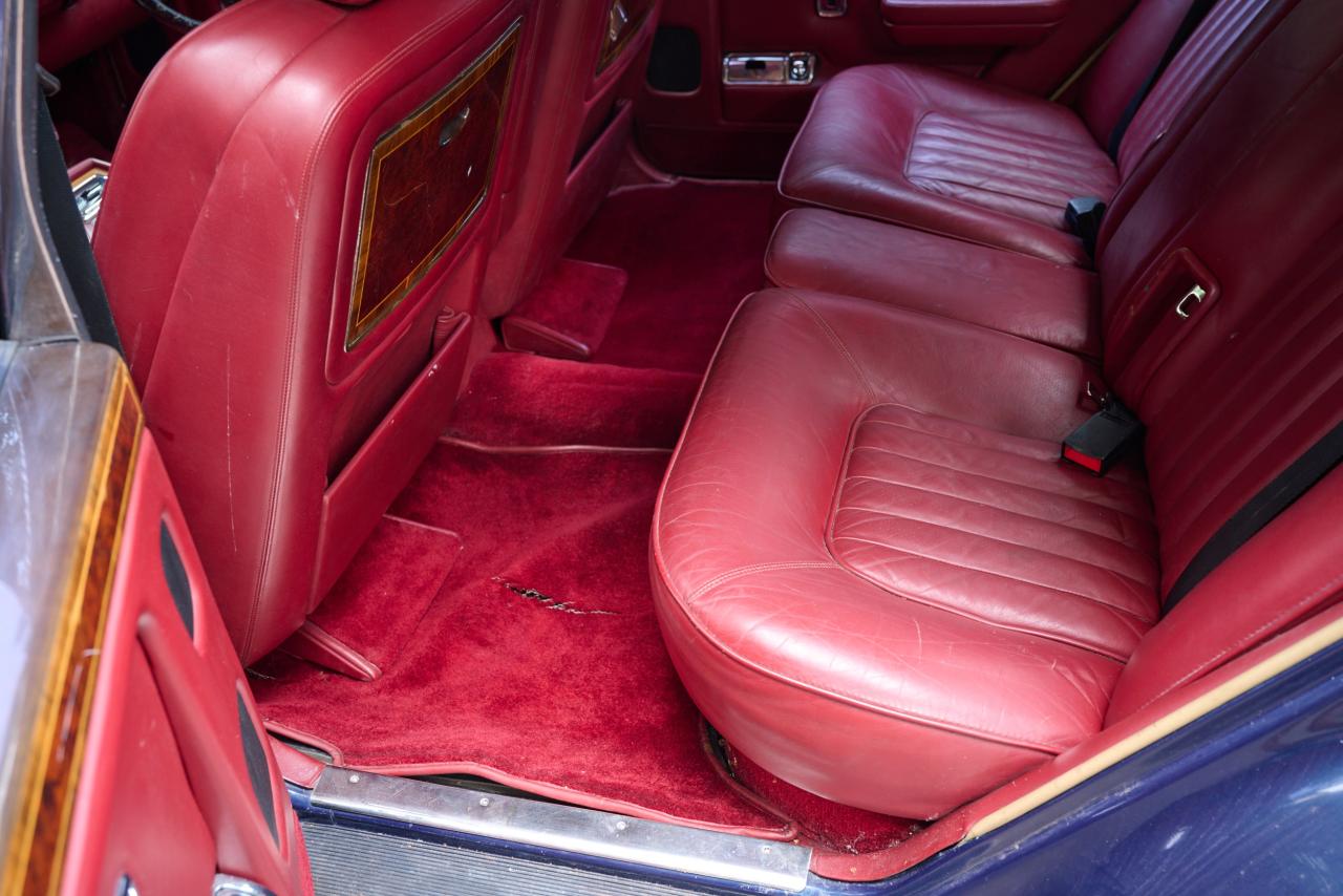 1990 Rolls - Royce Silver Spur 2