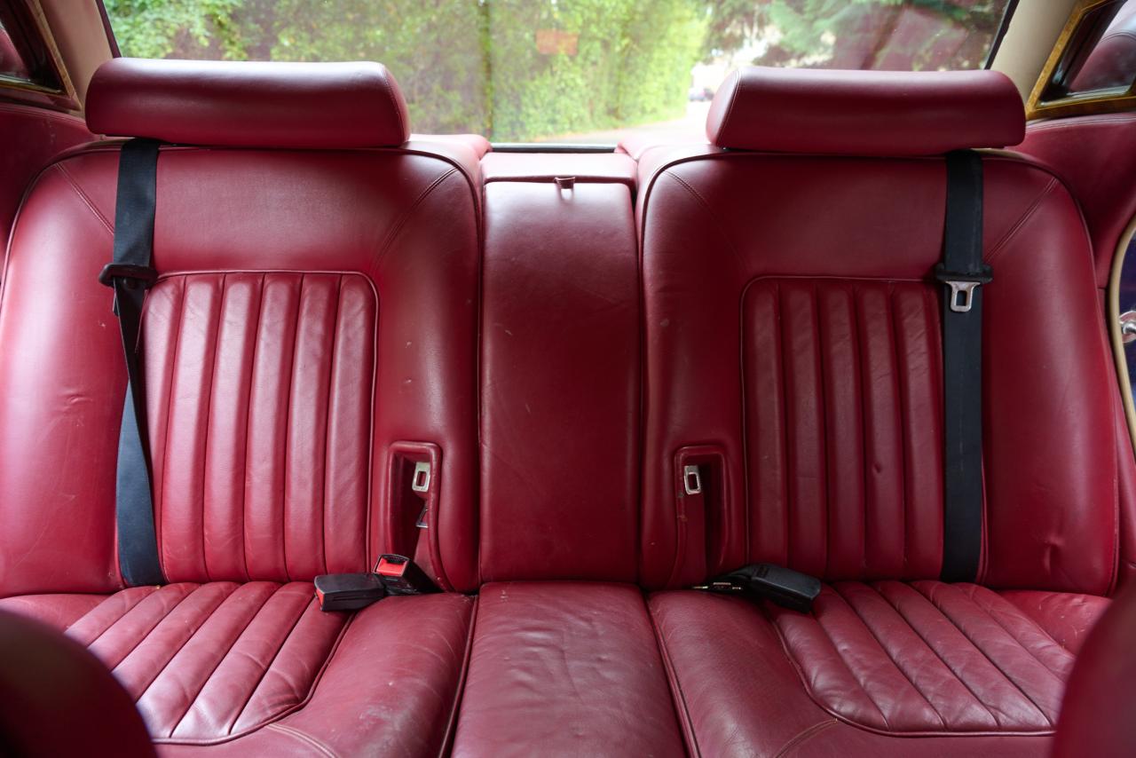 1990 Rolls - Royce Silver Spur 2