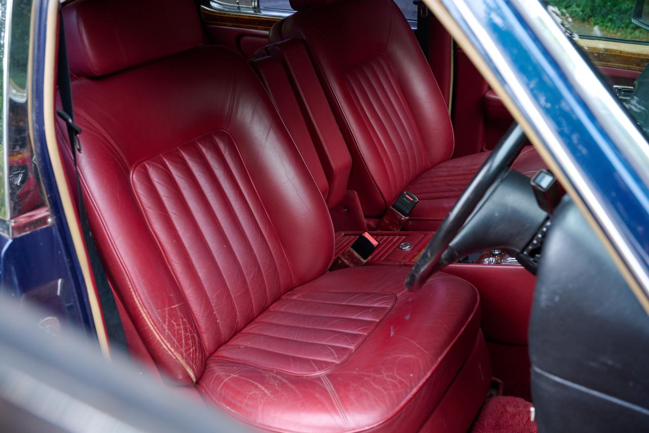 1990 Rolls - Royce Silver Spur 2