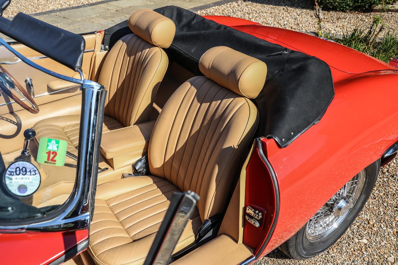 1968 Jaguar E-Type Series I&frac12; Roadster