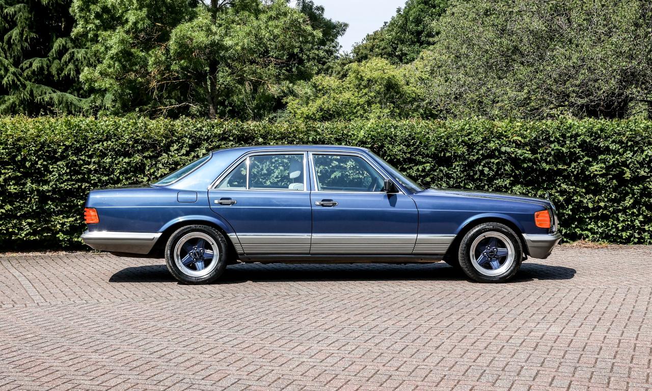 1985 Mercedes - Benz 500 SE (W126)