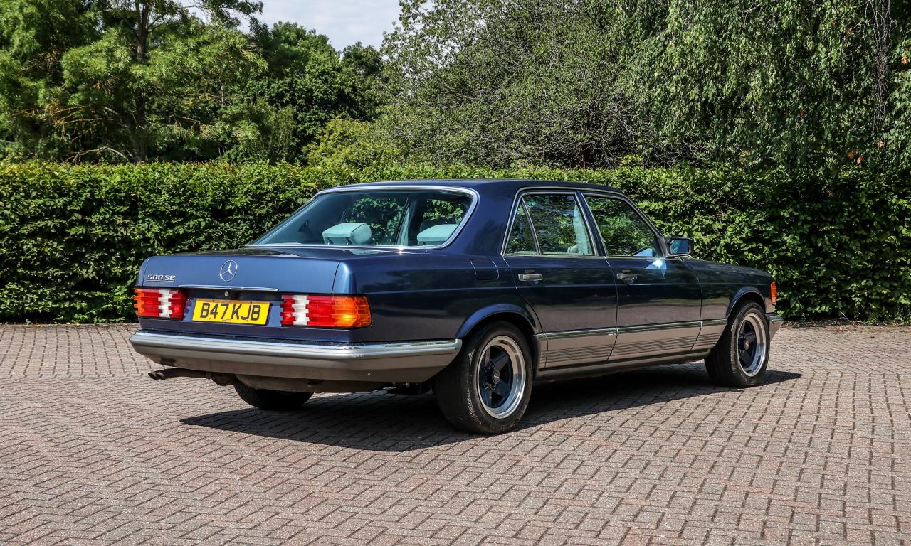 1985 Mercedes - Benz 500 SE (W126)
