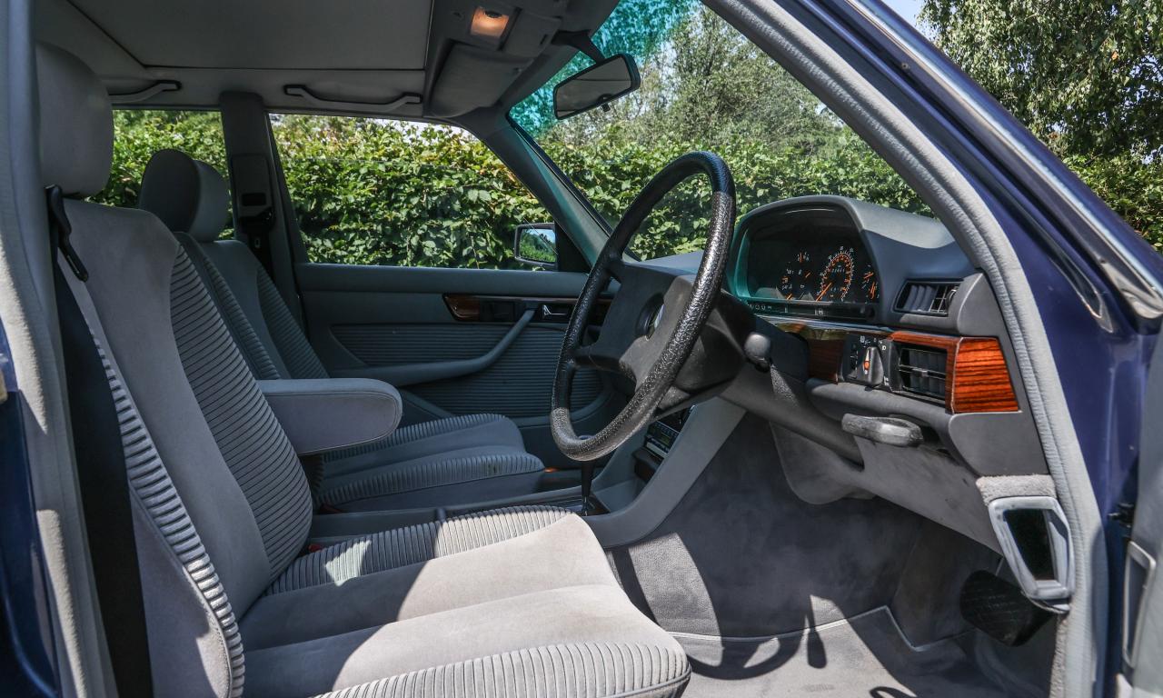 1985 Mercedes - Benz 500 SE (W126)