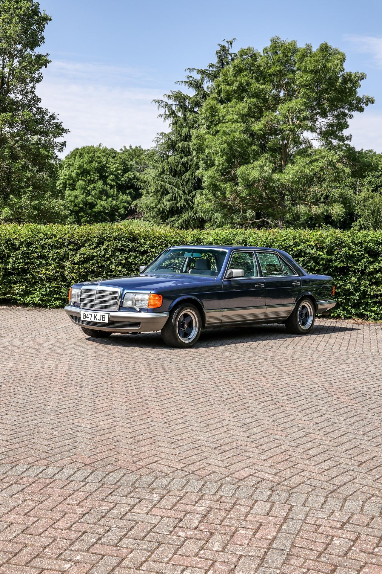 1985 Mercedes - Benz 500 SE (W126)