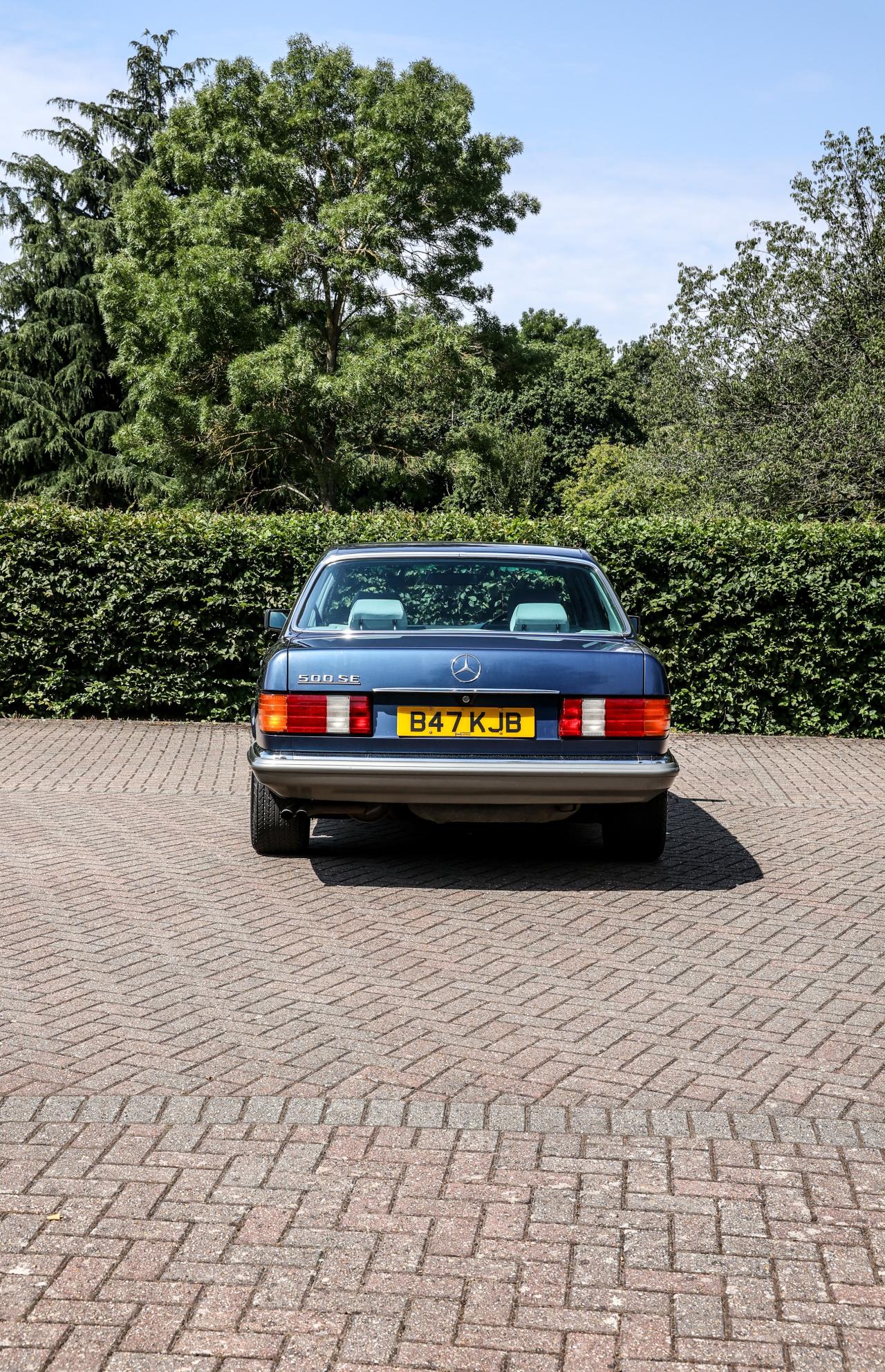 1985 Mercedes - Benz 500 SE (W126)