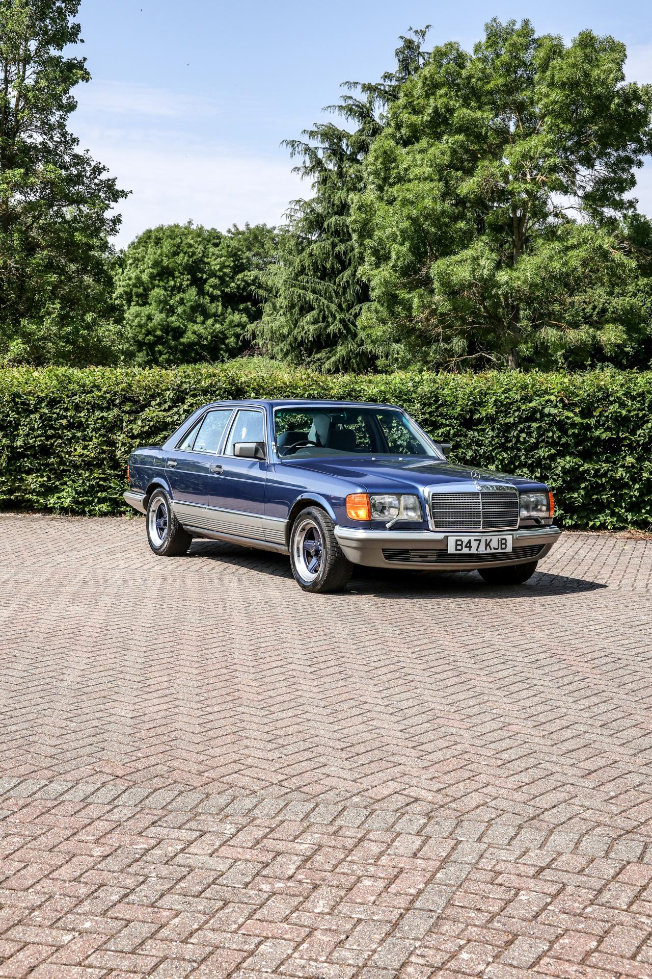 1985 Mercedes - Benz 500 SE (W126)