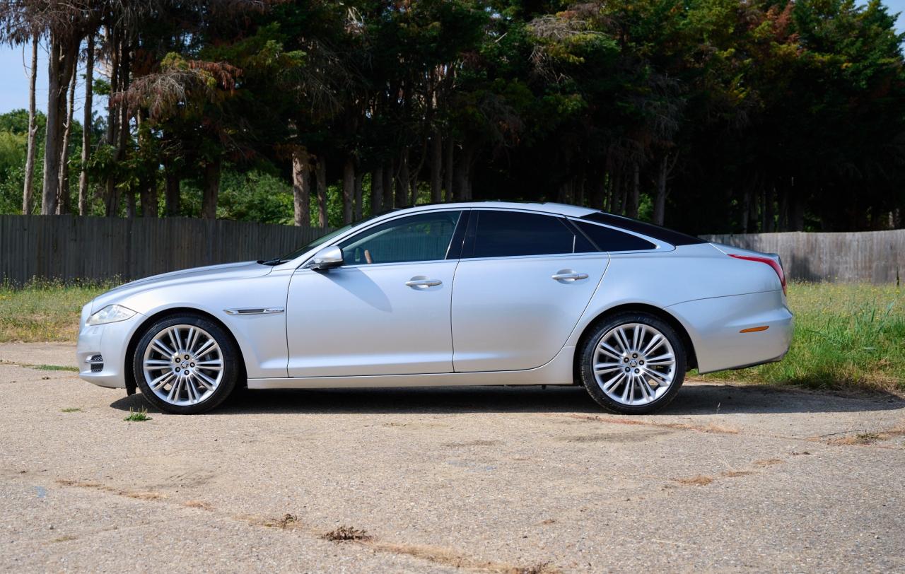 2012 Jaguar XJ Portfolio V8