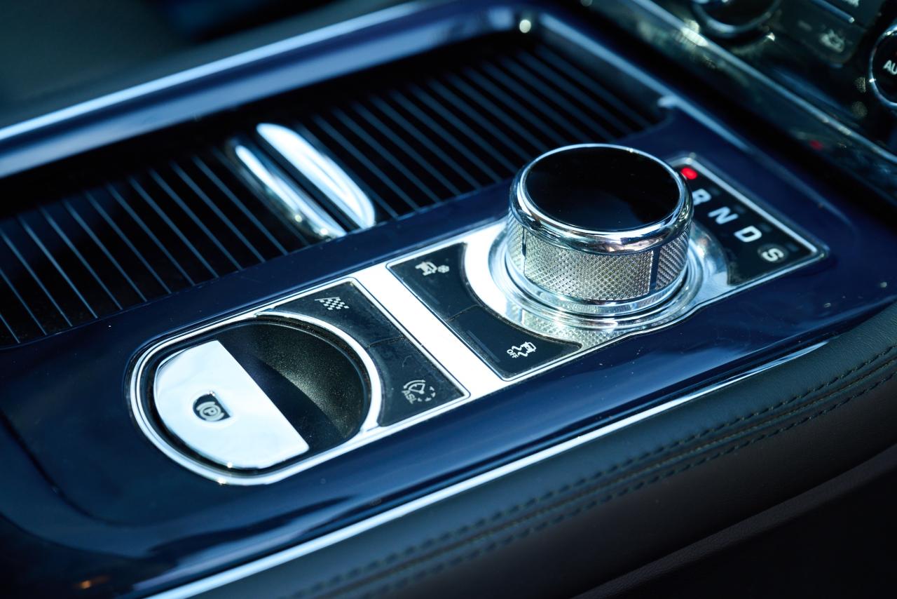 2012 Jaguar XJ Portfolio V8