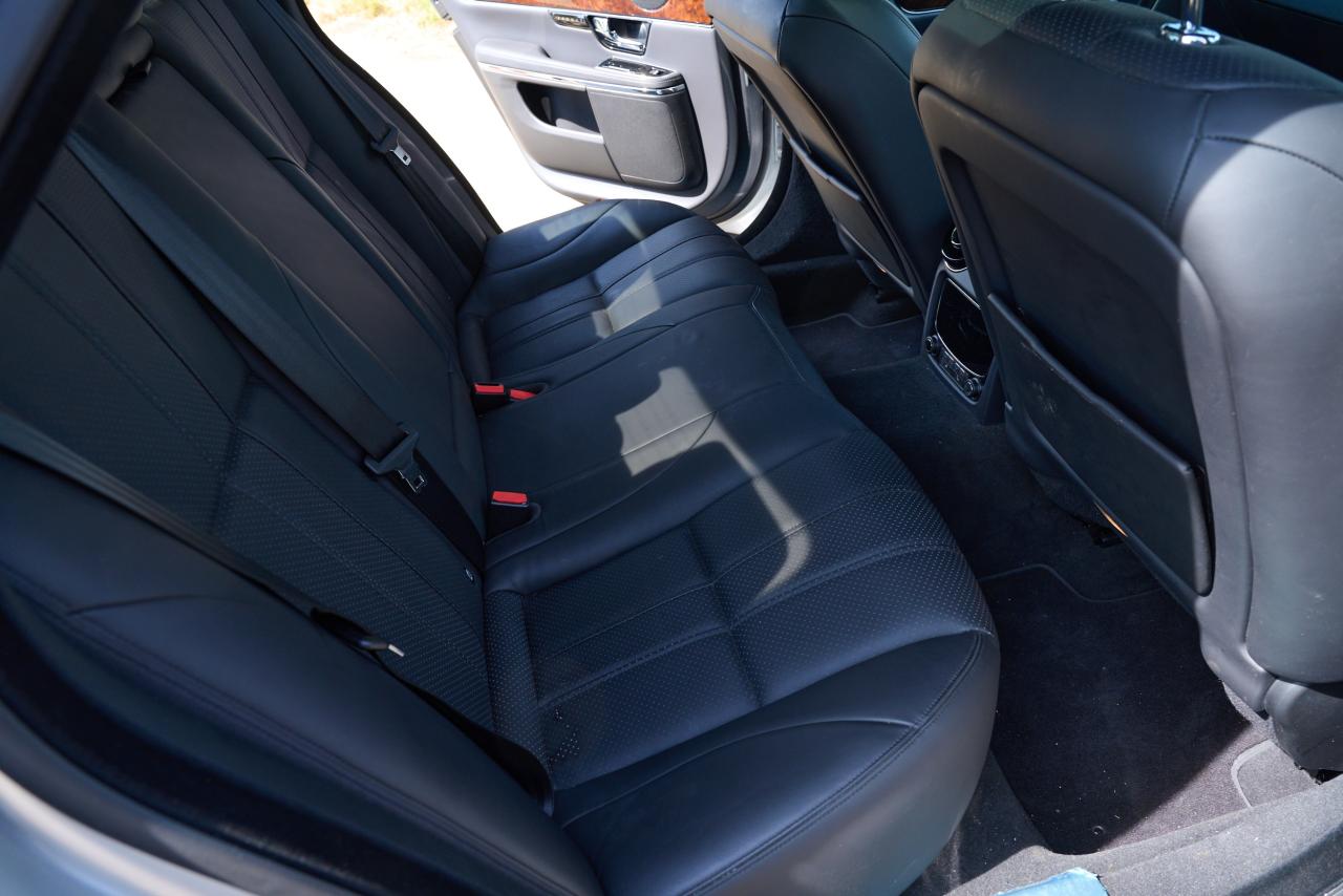 2012 Jaguar XJ Portfolio V8