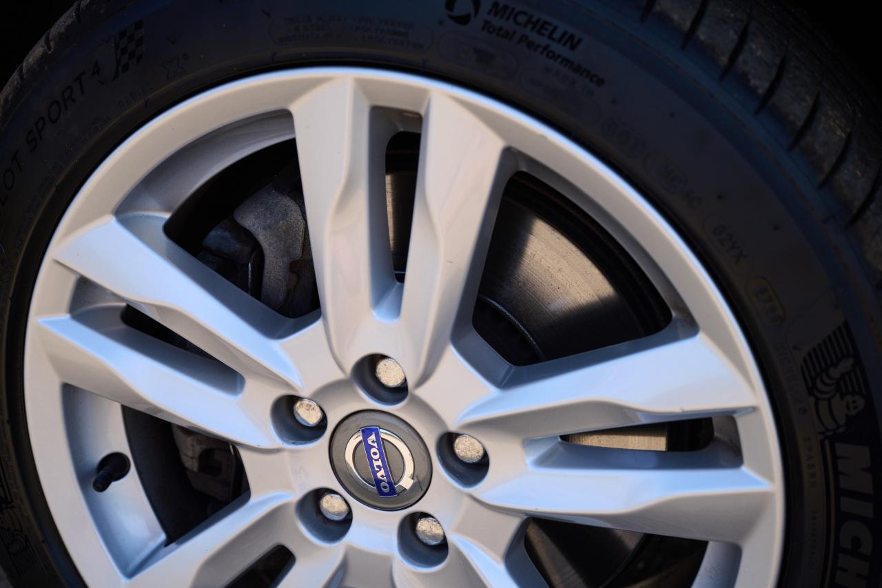 2012 Volvo V60 T6 SE Polestar