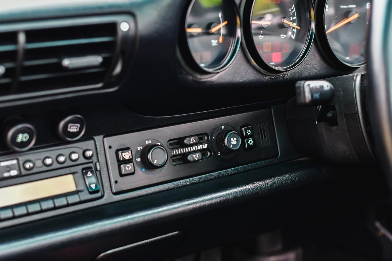 1996 Porsche 911/993 Targa Manual