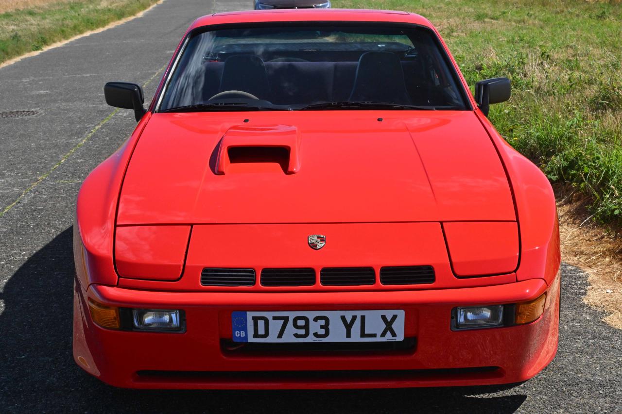 1986 Porsche 924 Carrera GT Tribute