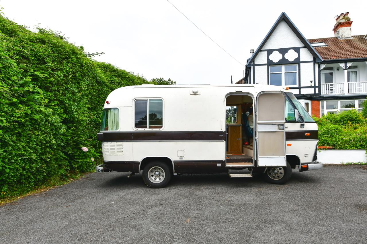 1975 Airstream Argosy 20' Motorhome