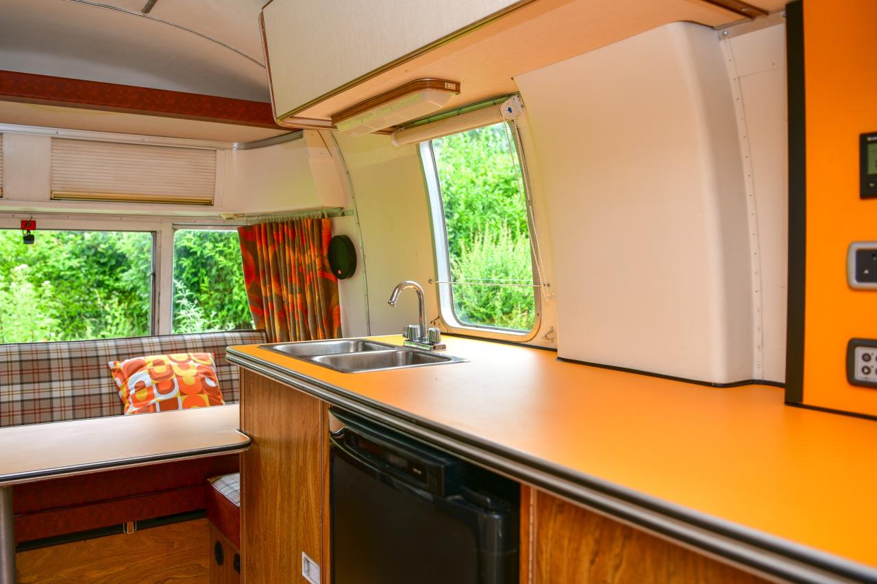 1975 Airstream Argosy 20' Motorhome