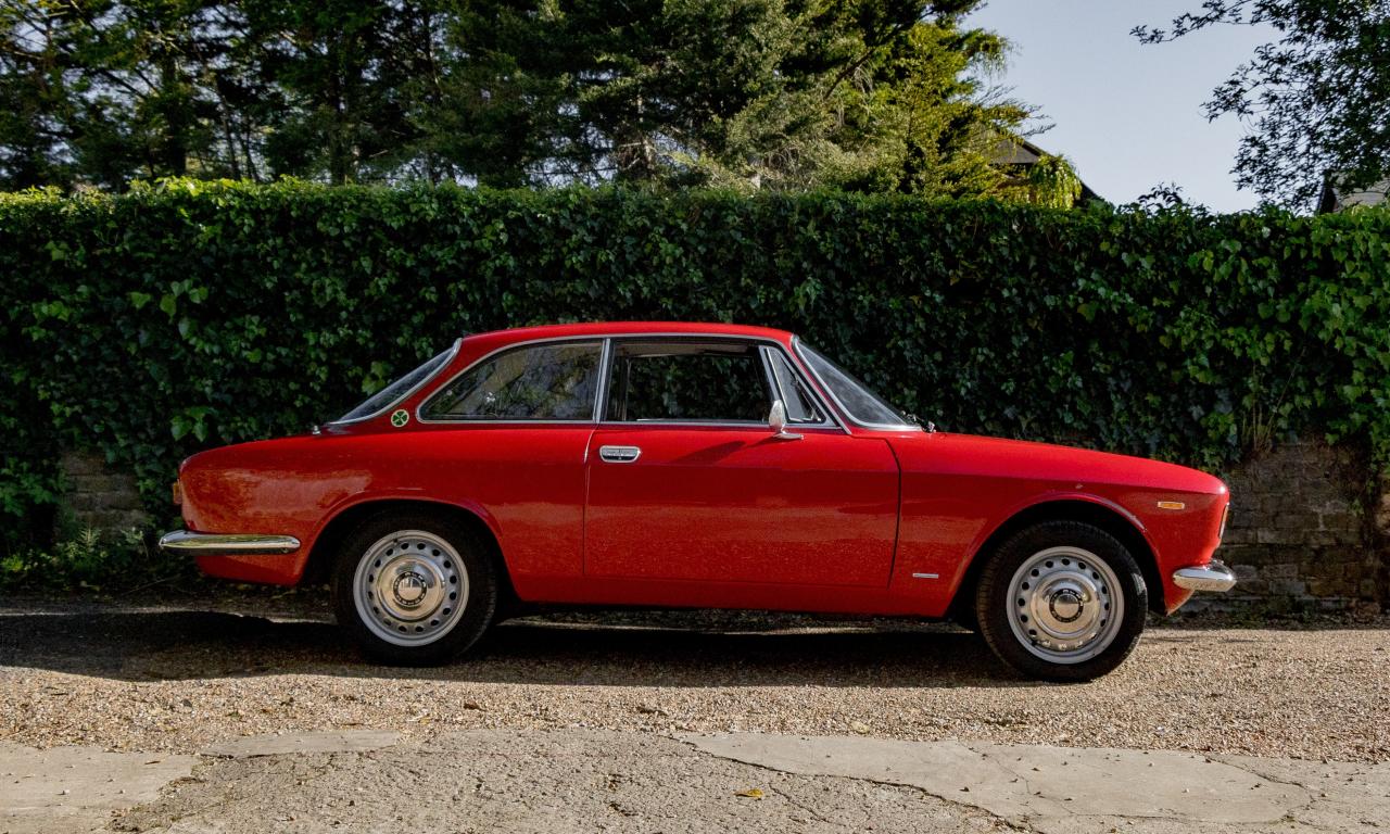 1966 Alfa Romeo Giulia Sprint GT Veloce