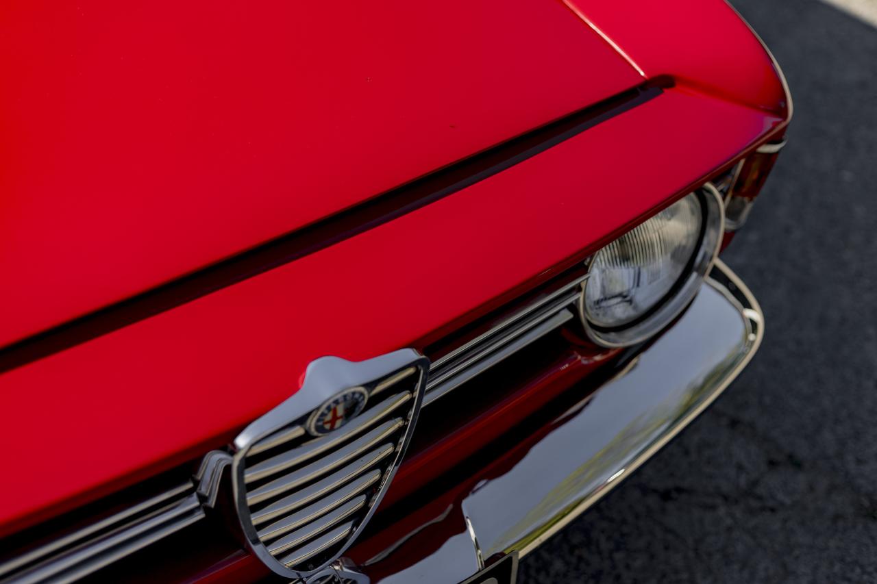 1966 Alfa Romeo Giulia Sprint GT Veloce