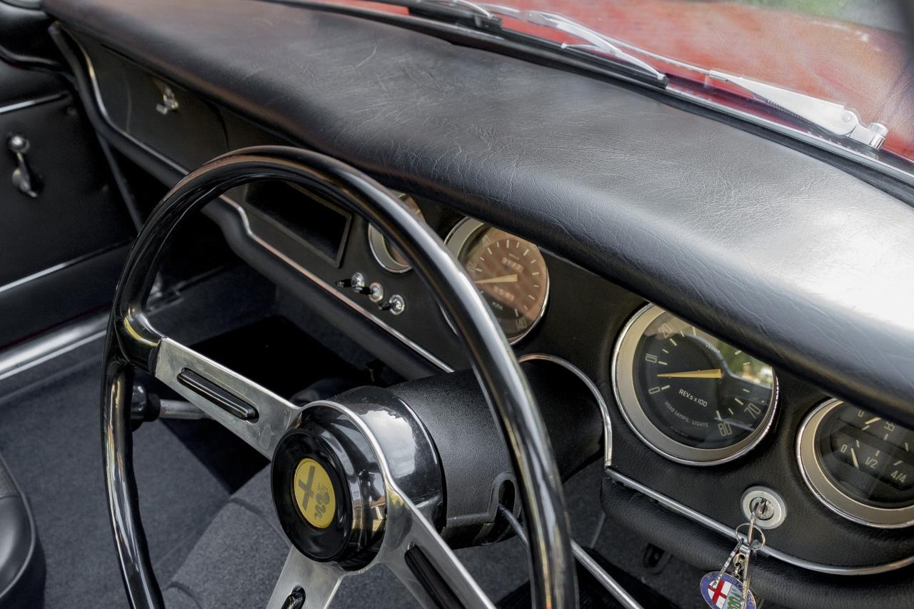 1966 Alfa Romeo Giulia Sprint GT Veloce