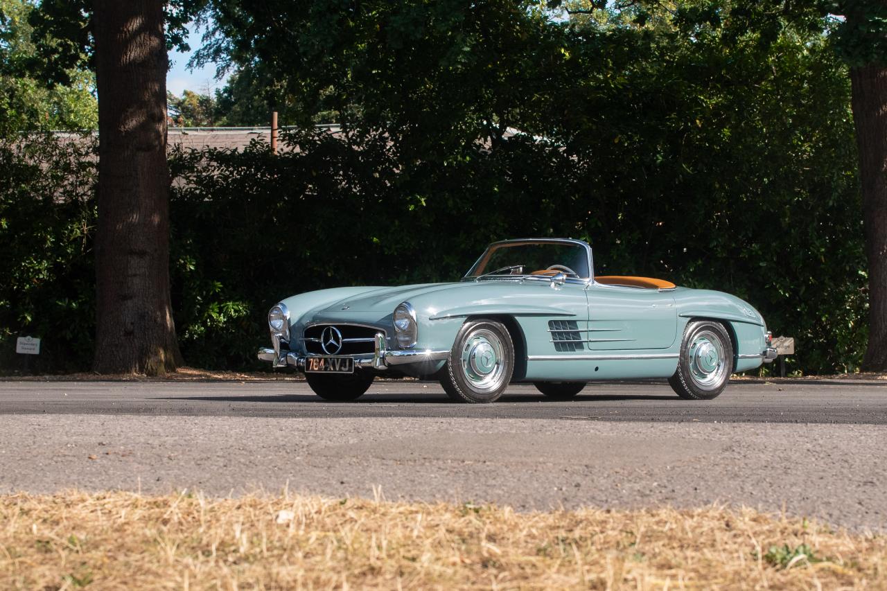 1957 Mercedes - Benz 300 SL Roadster