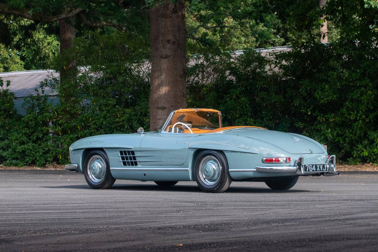1957 Mercedes - Benz 300 SL Roadster