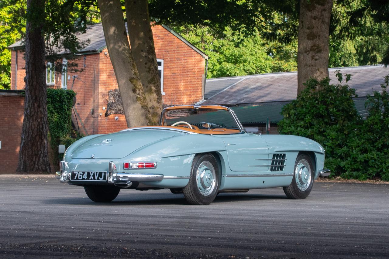 1957 Mercedes - Benz 300 SL Roadster