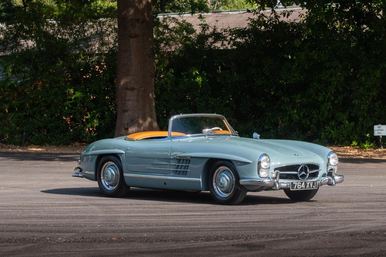 1957 Mercedes - Benz 300 SL Roadster