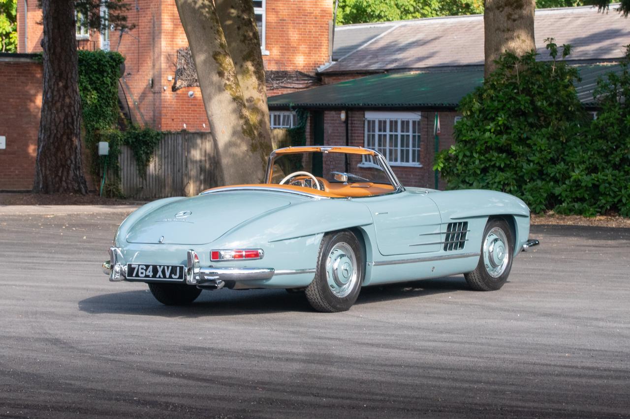 1957 Mercedes - Benz 300 SL Roadster