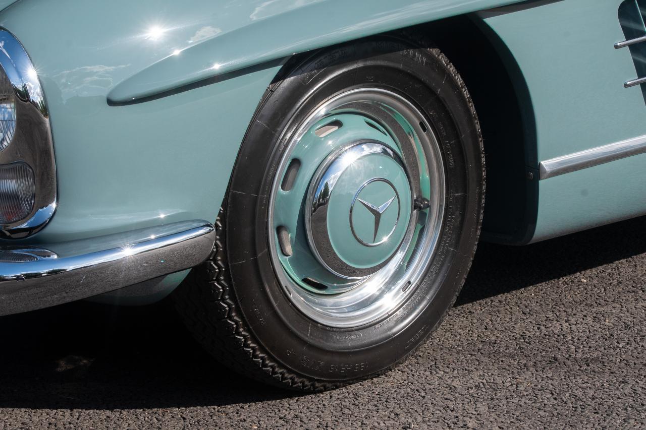 1957 Mercedes - Benz 300 SL Roadster
