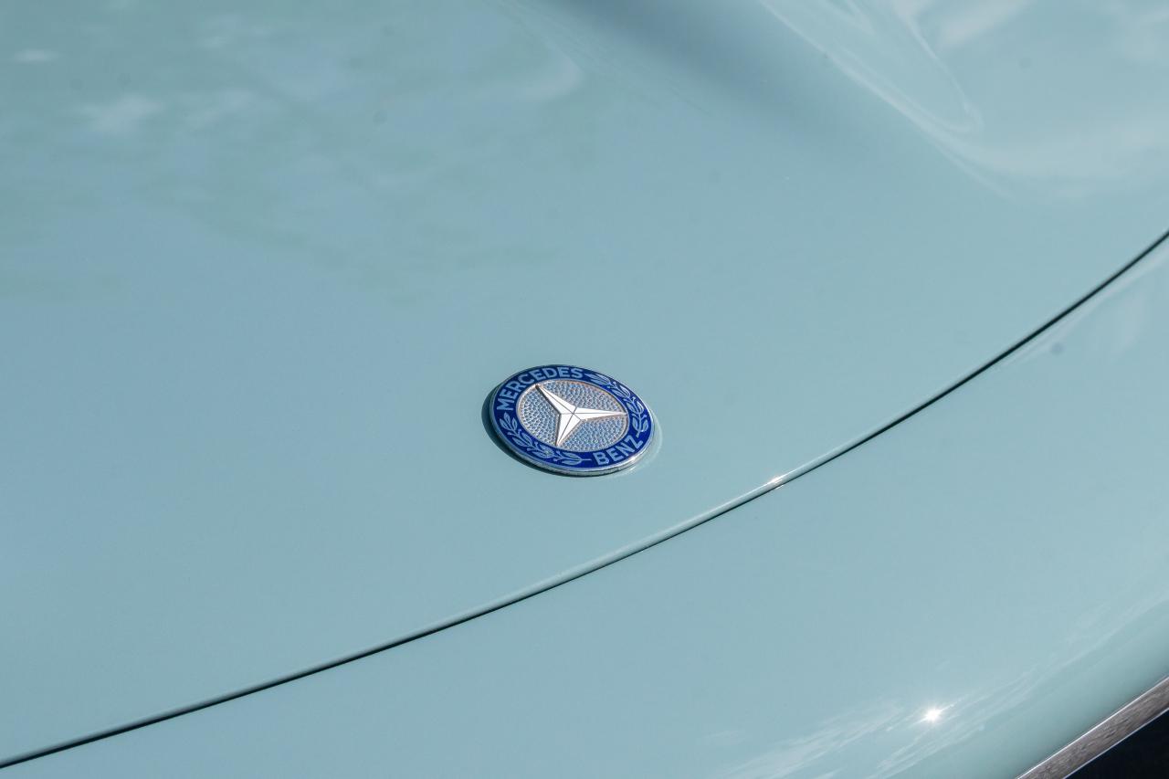 1957 Mercedes - Benz 300 SL Roadster
