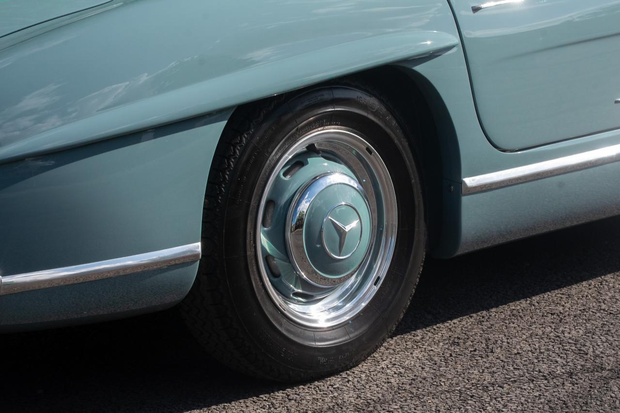 1957 Mercedes - Benz 300 SL Roadster