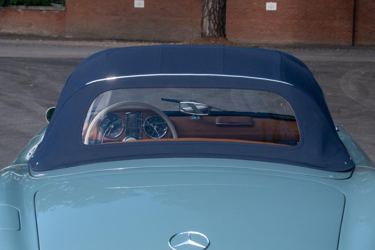 1957 Mercedes - Benz 300 SL Roadster