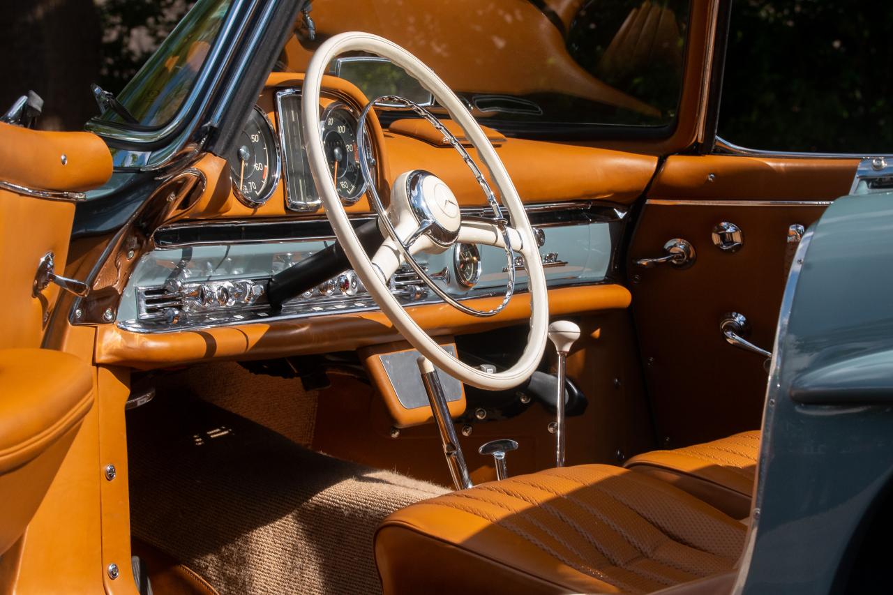 1957 Mercedes - Benz 300 SL Roadster