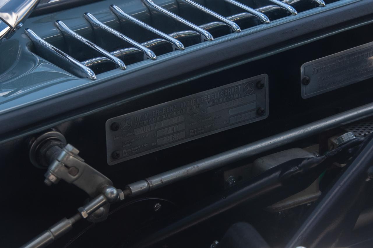 1957 Mercedes - Benz 300 SL Roadster
