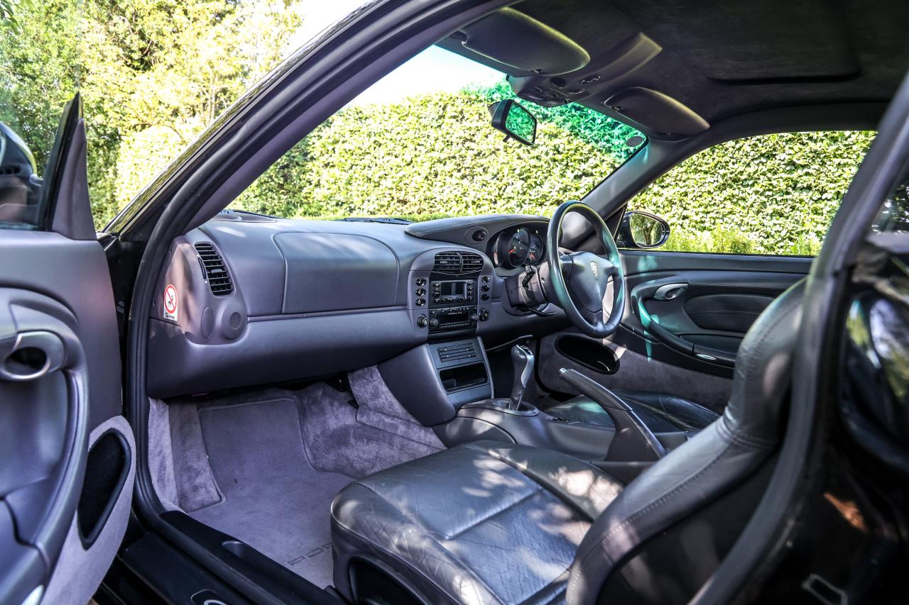 1999 Porsche 911/996 Carrera 4