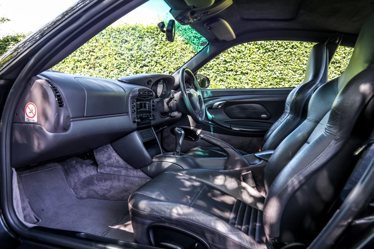 1999 Porsche 911/996 Carrera 4