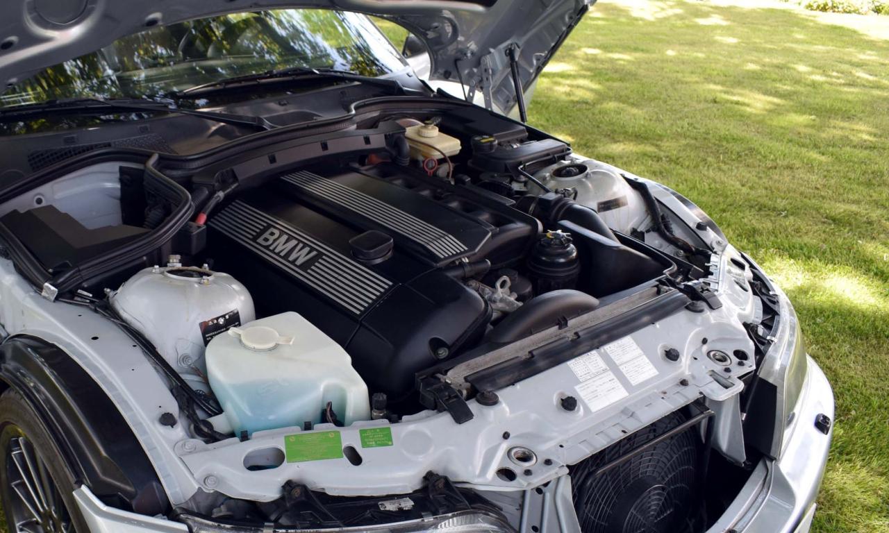 1999 BMW Z3 Coup&eacute; 2.8 Automatic