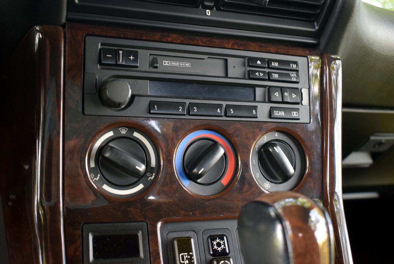 1999 BMW Z3 Coup&eacute; 2.8 Automatic