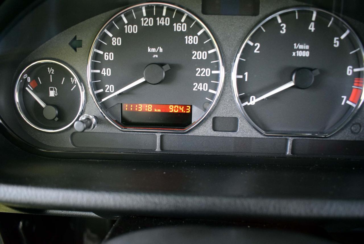 1999 BMW Z3 Coup&eacute; 2.8 Automatic