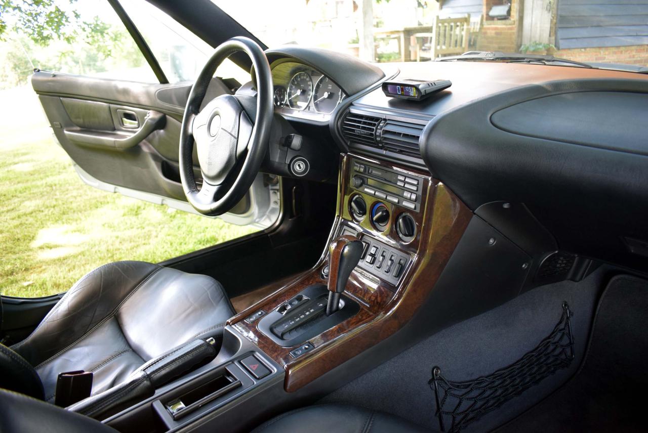 1999 BMW Z3 Coup&eacute; 2.8 Automatic