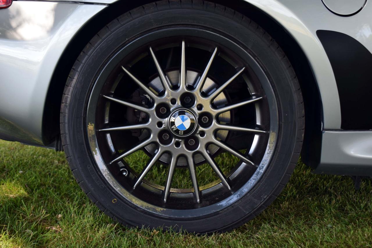 1999 BMW Z3 Coup&eacute; 2.8 Automatic