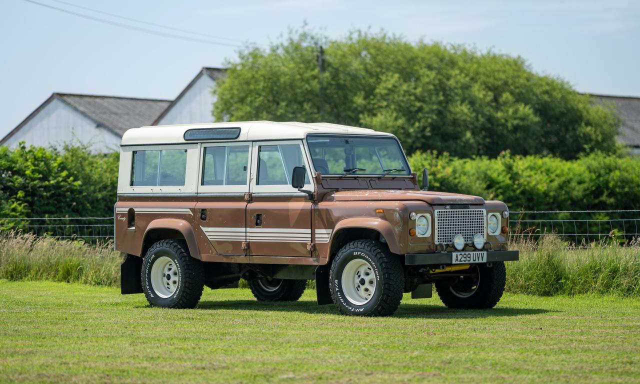 1983 Land Rover Defender 110 V8 County Station Wagon